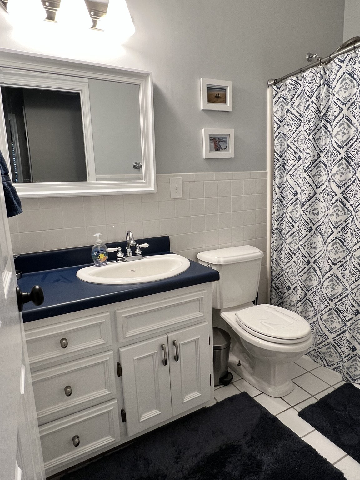 Upstairs hall bathroom shared by the queen and twin bedrooms